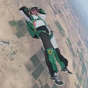 Kevin Richardson skydiving while wandering a Memory Palace