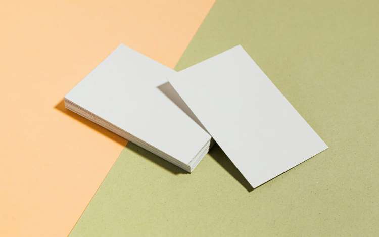 white flash cards with two colors background