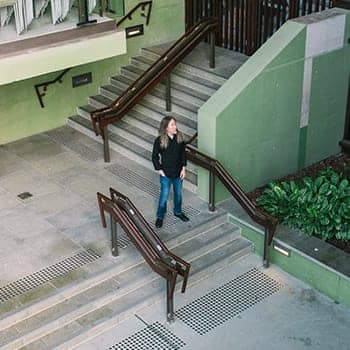 Memory Palace ideas feature image with Anthony Metivier in one of his Brisbane-based Palaces